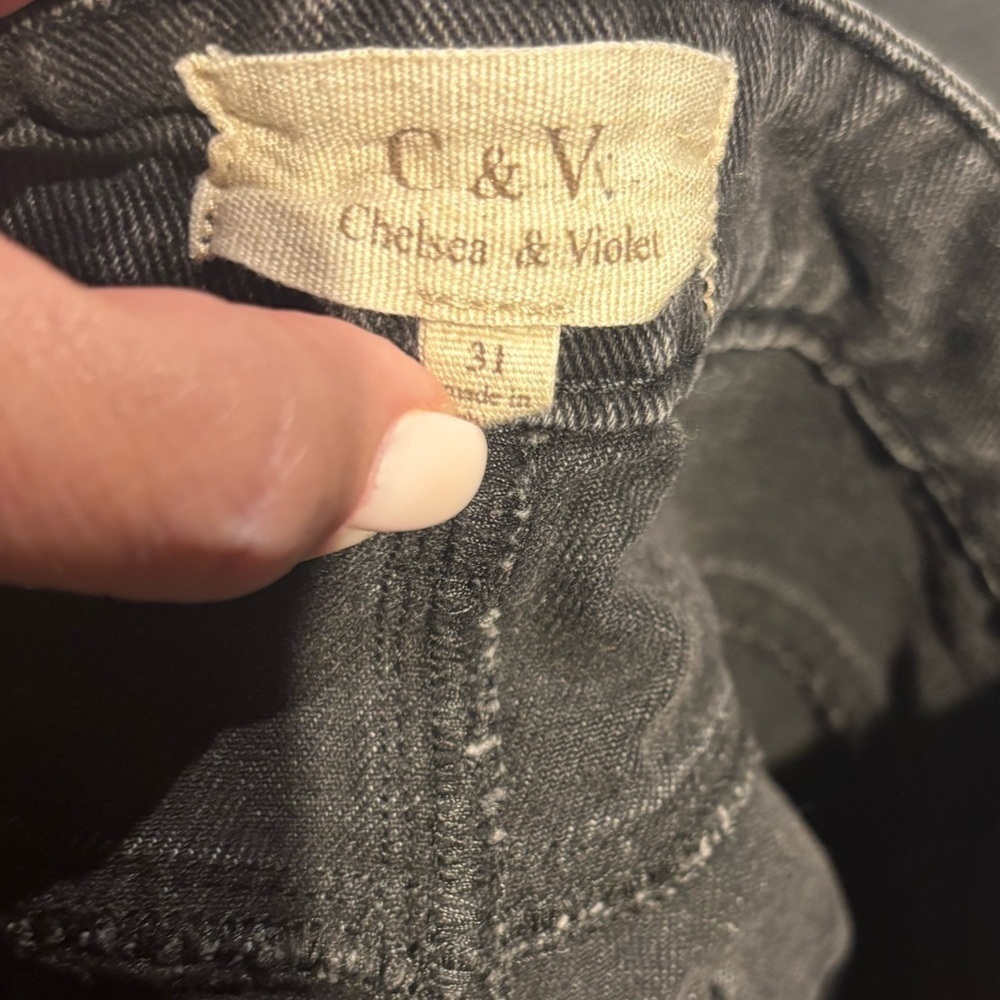 Chelsea & Violet raw hem frayed ankle straight jeans size 31 - Picture 5 of 6